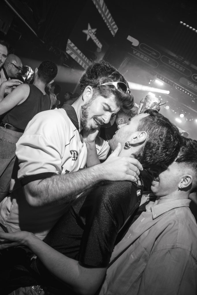 Ambiente en YASS! Party Barcelona