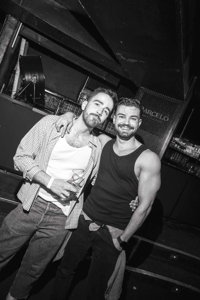 Noche de fiesta gay en Barcelona